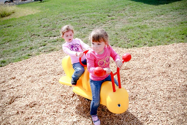 Bumbling Betsy Fun Bounce - Image 2