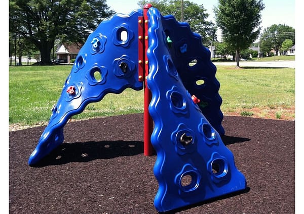 3 Panel Cyclone Challenger - Image 2